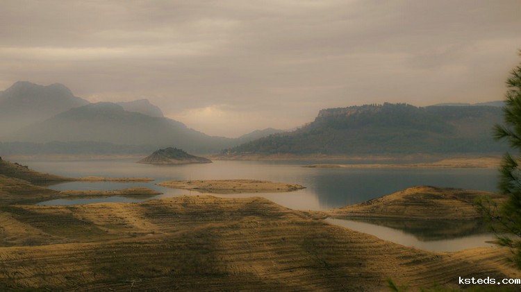 1689296118429738.jpeg 河流18.jpeg